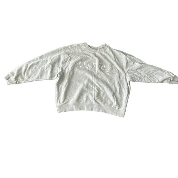 Gray Tommy Crewneck - Picture 2 of 4